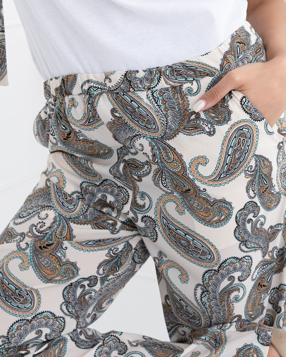 Tessora | Patterned Pants & Cotton Top Set