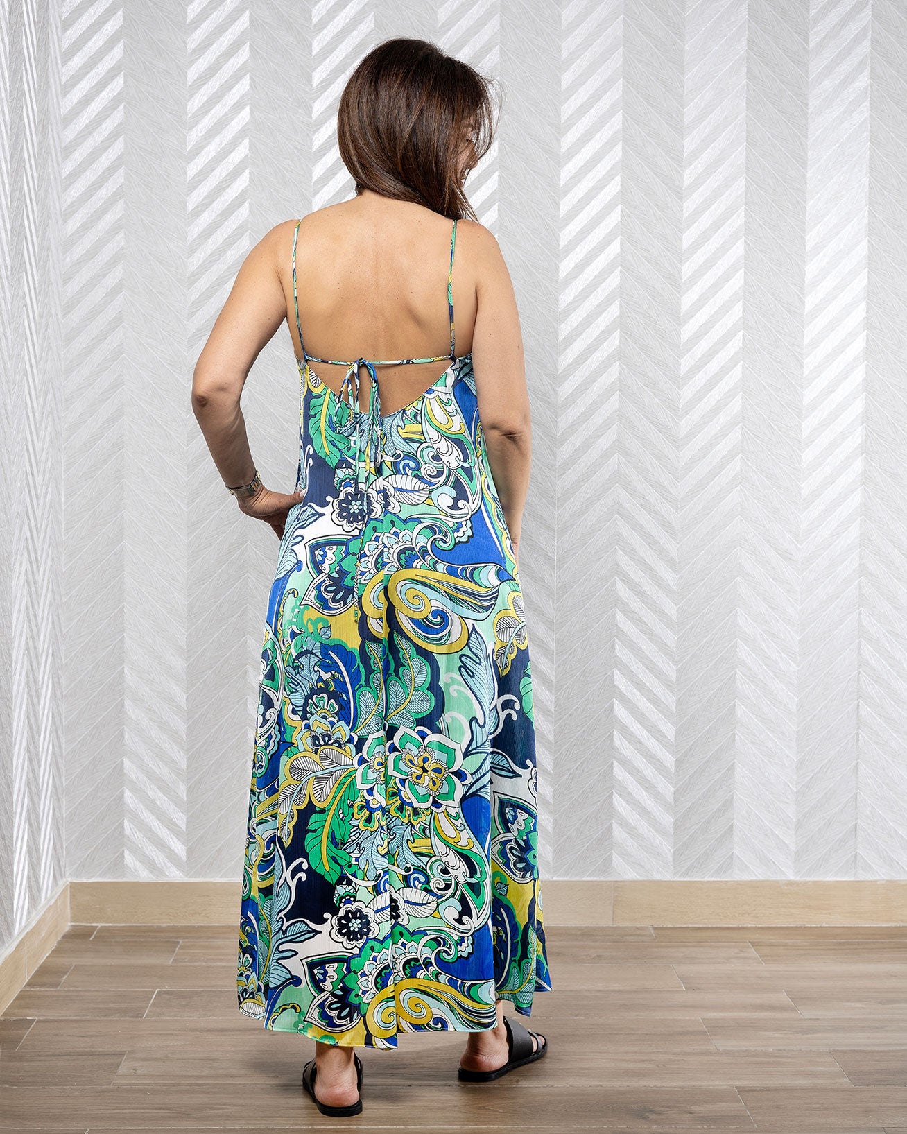 Florana | Sleeveless Floral Long Dress with Mid-Open Back