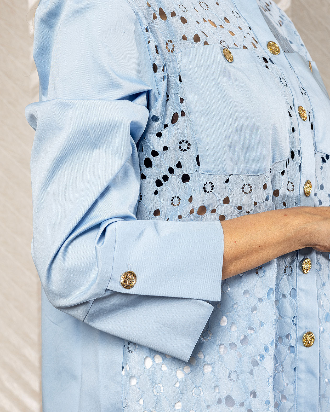 BlueWhisper | Gizia Classic Lace-Patterned Blue Shirt
