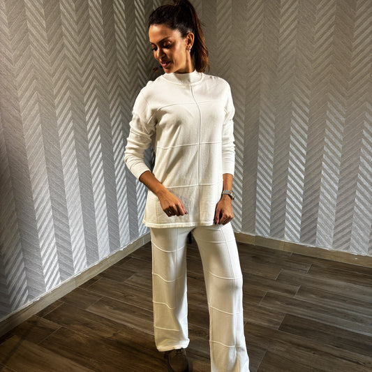 Alviera | White Wool Set