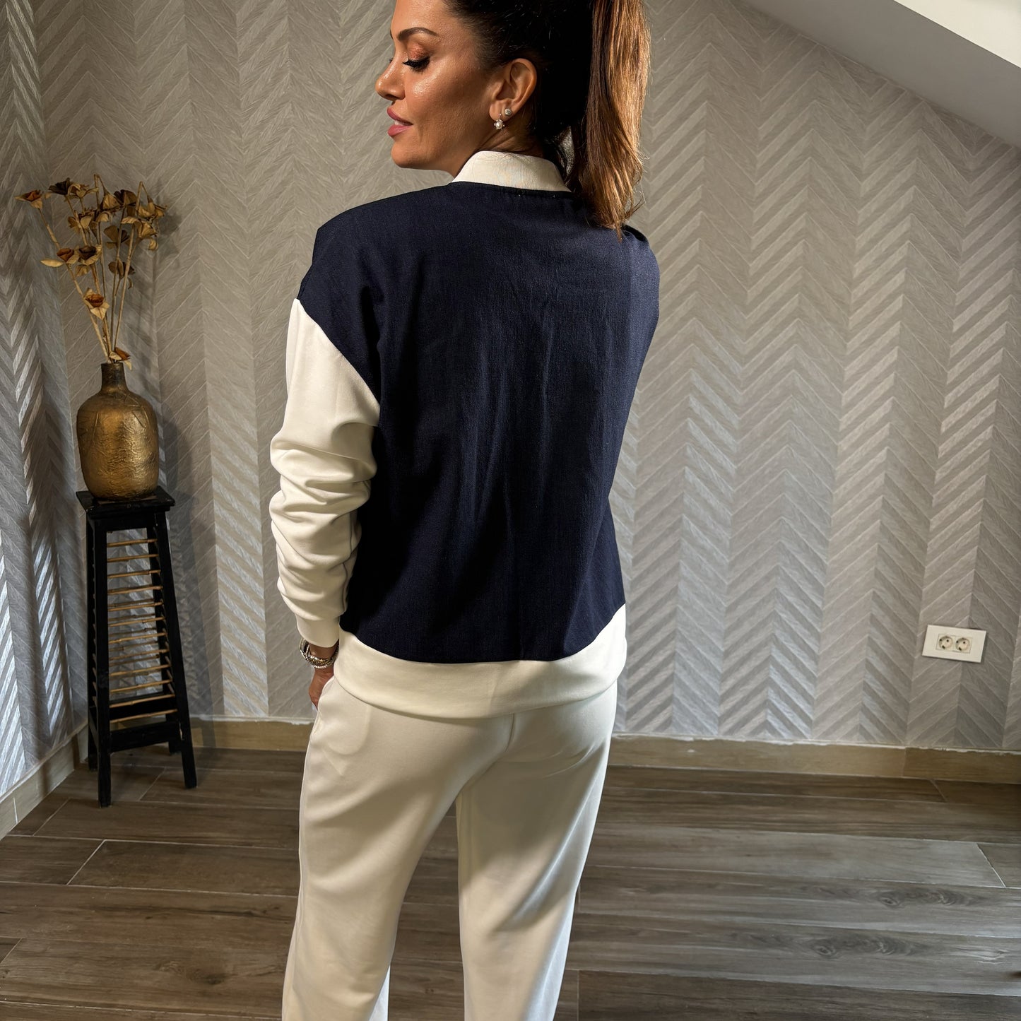 Lyrane | White & Navy Blue Jogging Set