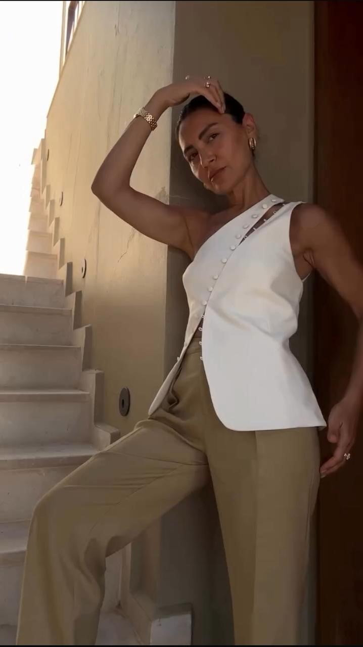 Rosina | Chic One-Shoulder Asymmetrical Elegance