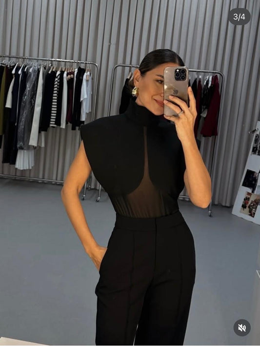 Nixi | Structured Bodysuit with Textured Contrast