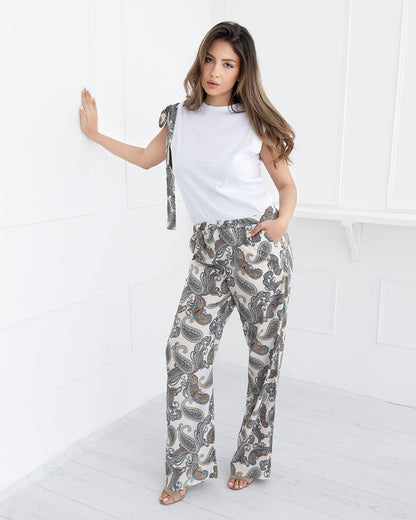 Tessora | Patterned Pants & Cotton Top Set