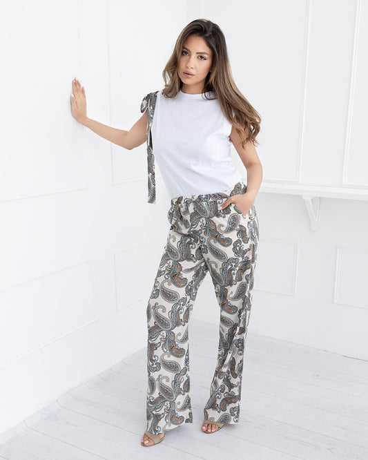 Tessora | Patterned Pants & Cotton Top Set