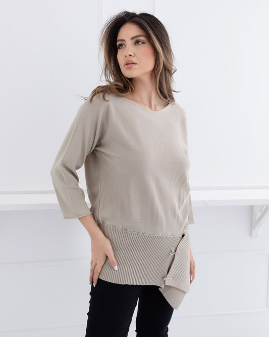 Kaelira | Asymmetric Pin-Detailed Top
